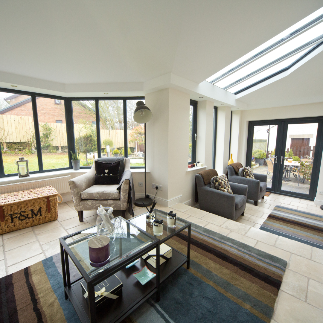 P shaped conservatory